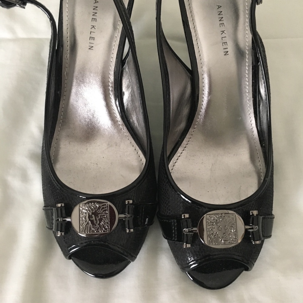 Anne Klein dress sling back Pepita heels size 9.5M